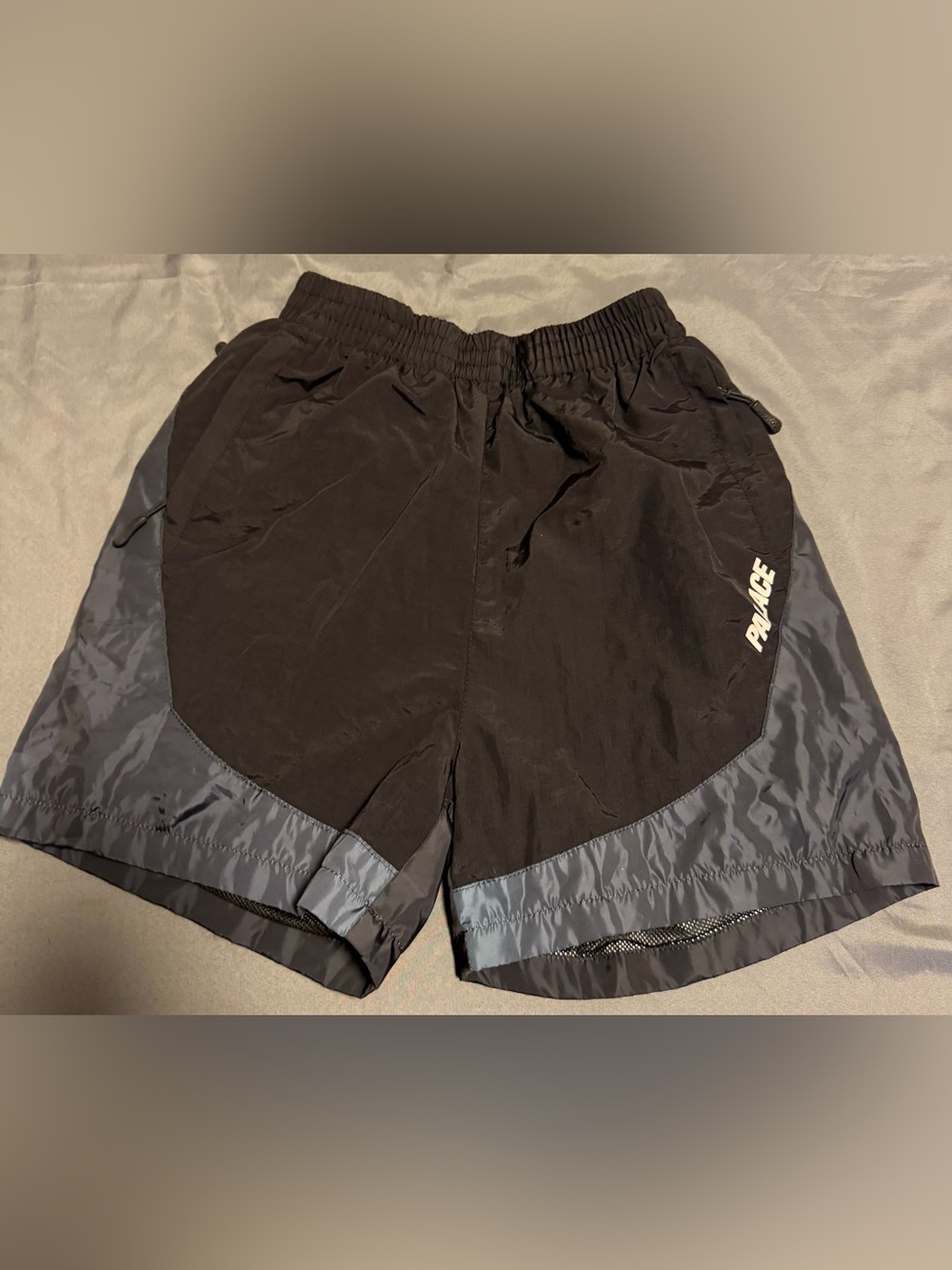 Palace Size Small D.Fade Shell Shorts Used